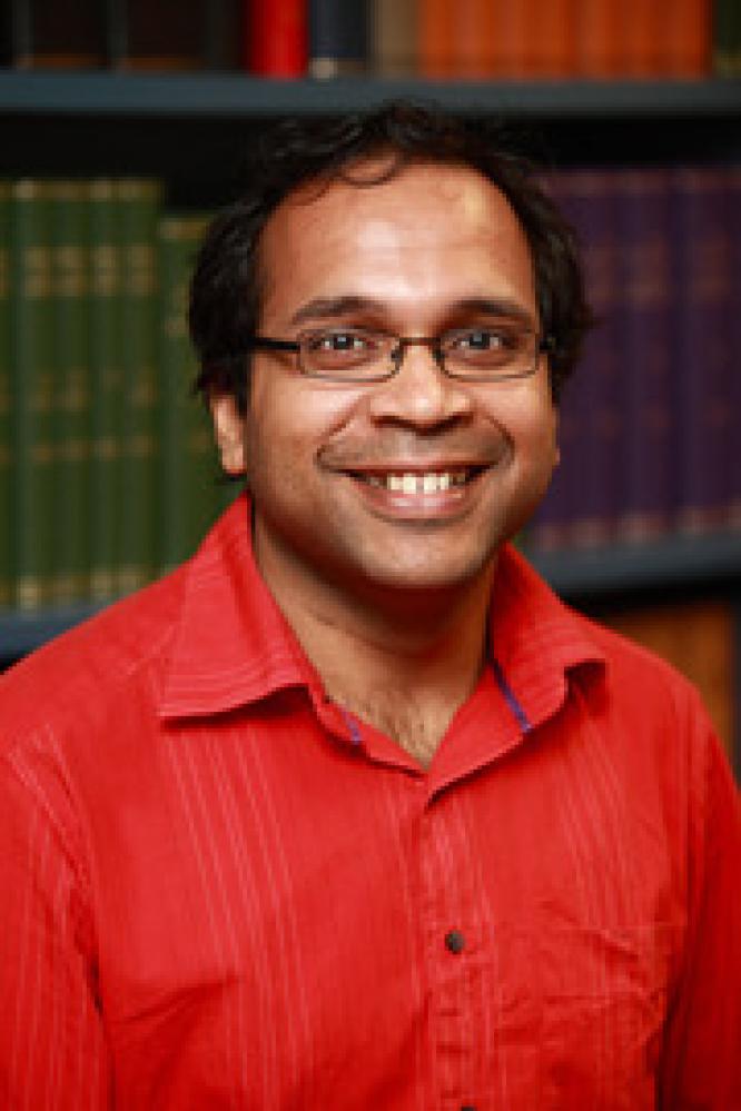 Dr Vijay Rajagopal